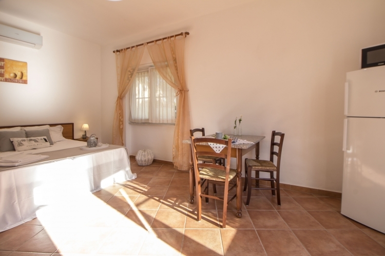 Viale Europa Studio apartment